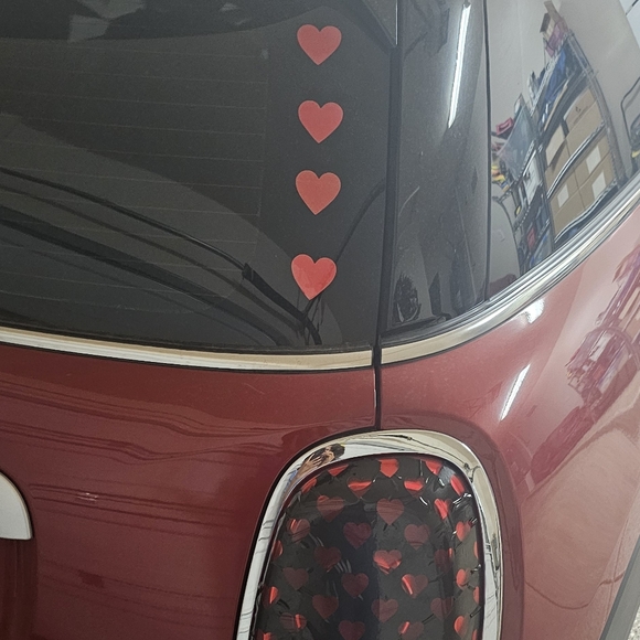 Set of 4 pcs Heart-shaped Reflective decals Stickers " Red " NWT ❤️❤️❤️ - Picture 6 of 8